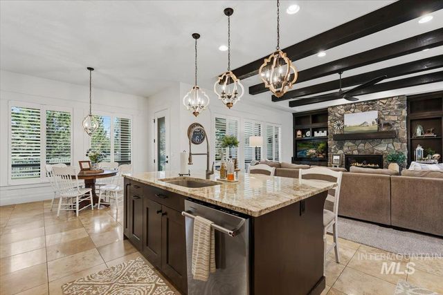 2036 N Bella Strada Way, Eagle, ID 83616