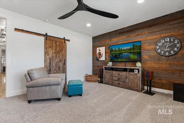 2036 N Bella Strada Way, Eagle, ID 83616
