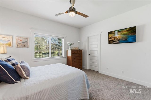 2036 N Bella Strada Way, Eagle, ID 83616