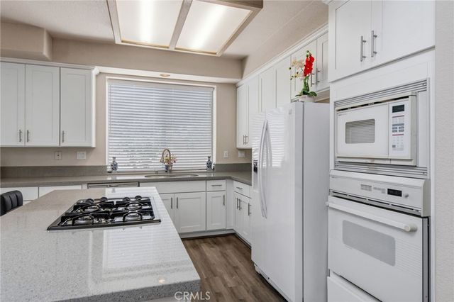 2160 Thyme Drive, Corona, CA 92879