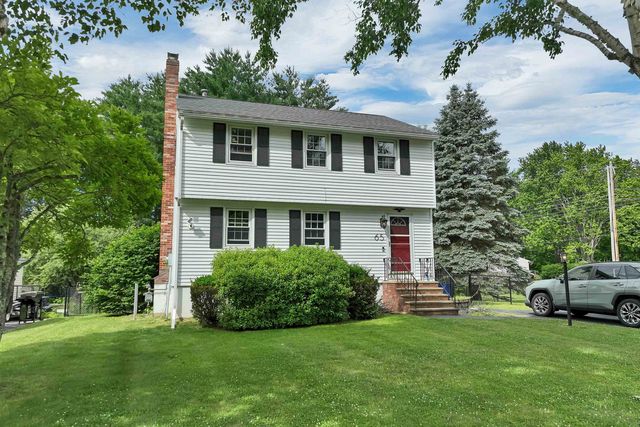 65 Toftree Lane, Dover, NH 03820