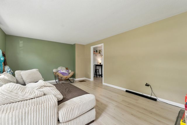 65 Toftree Lane, Dover, NH 03820