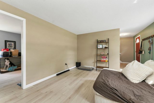 65 Toftree Lane, Dover, NH 03820
