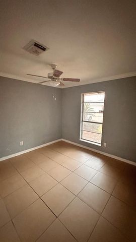 3347 Fern Rock Drive, La Porte, TX 77571