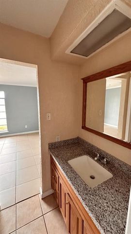 3347 Fern Rock Drive, La Porte, TX 77571