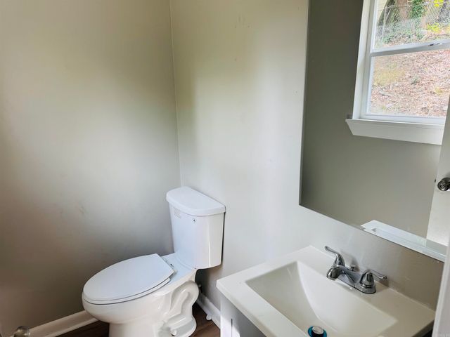 1 W windsor Drive, Little Rock, AR 72209