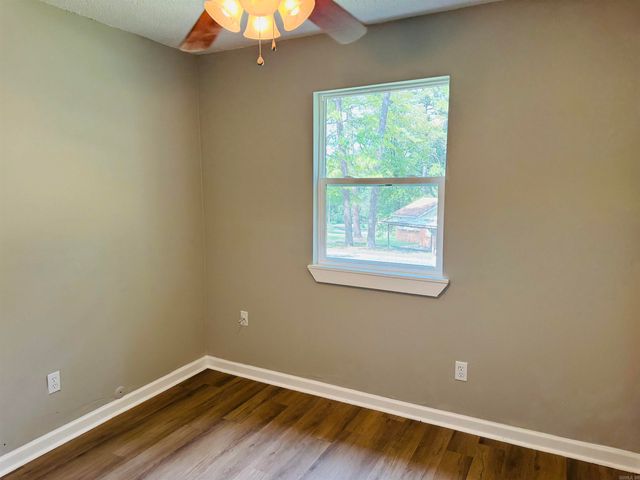 1 W windsor Drive, Little Rock, AR 72209