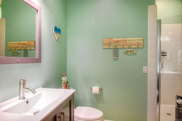 6795 Palermi Pl, Carlsbad, CA 92011