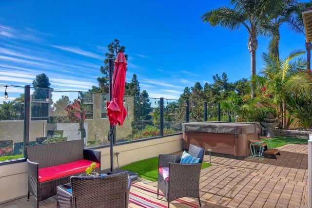 6795 Palermi Pl, Carlsbad, CA 92011