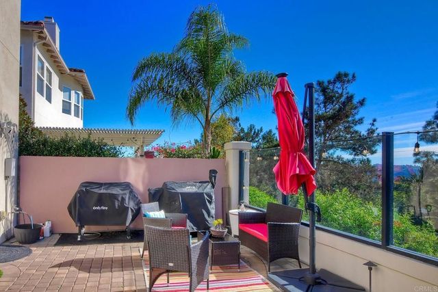 6795 Palermi Pl, Carlsbad, CA 92011