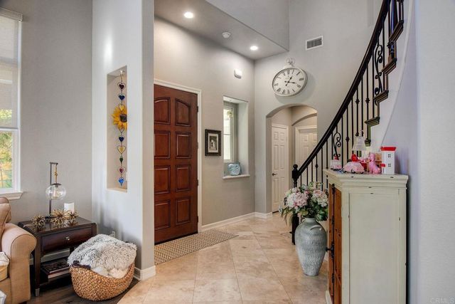 6795 Palermi Pl, Carlsbad, CA 92011