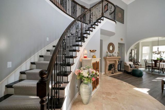 6795 Palermi Pl, Carlsbad, CA 92011