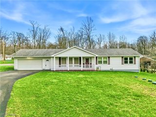 7156 Chestnut Ridge Road, Hubbard, OH 44425