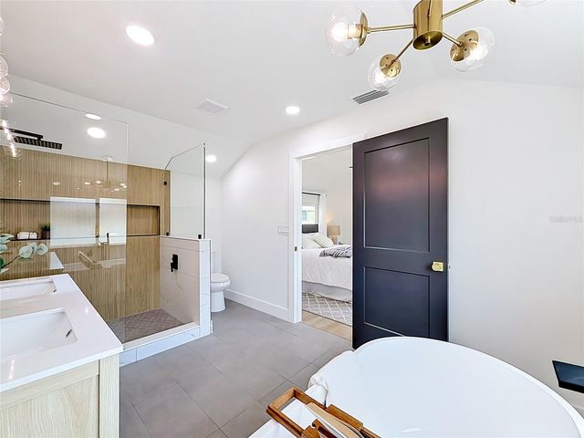 5431 DARTMOUTH AVENUE N, St Petersburg, FL 33710