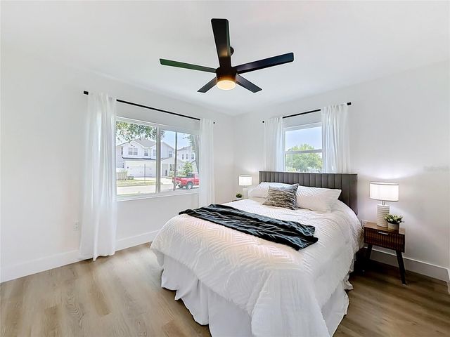 5431 DARTMOUTH AVENUE N, St Petersburg, FL 33710