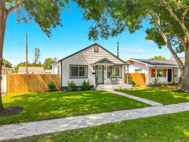 5431 DARTMOUTH AVENUE N, St Petersburg, FL 33710