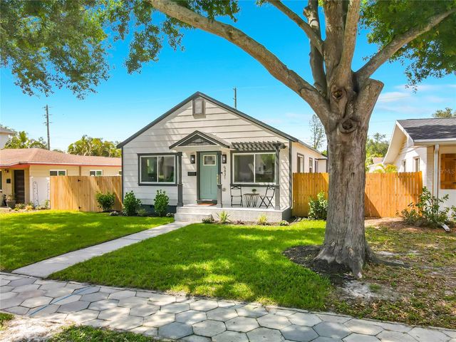 5431 DARTMOUTH AVENUE N, St Petersburg, FL 33710