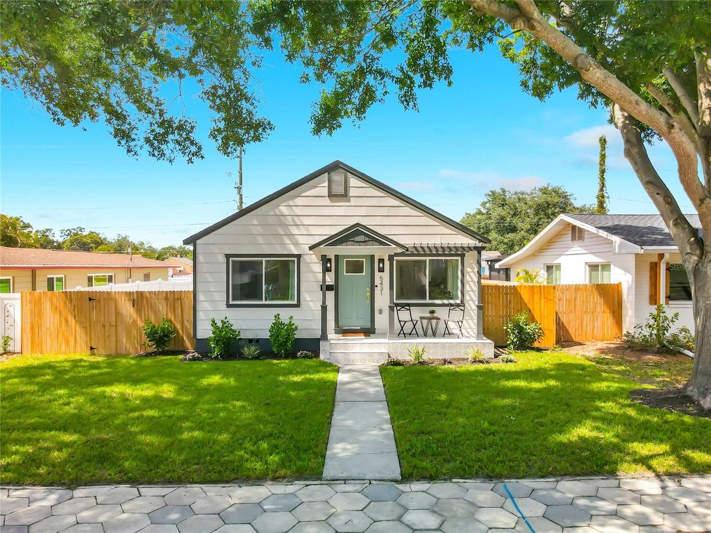 5431 DARTMOUTH AVENUE N, St Petersburg, FL 33710