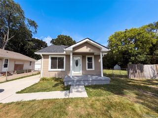 21420 Jefferson Street, Farmington Hills, MI 48336