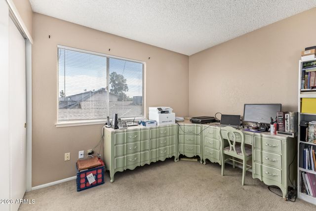 4615 W BOSTON Street, Chandler, AZ 85226