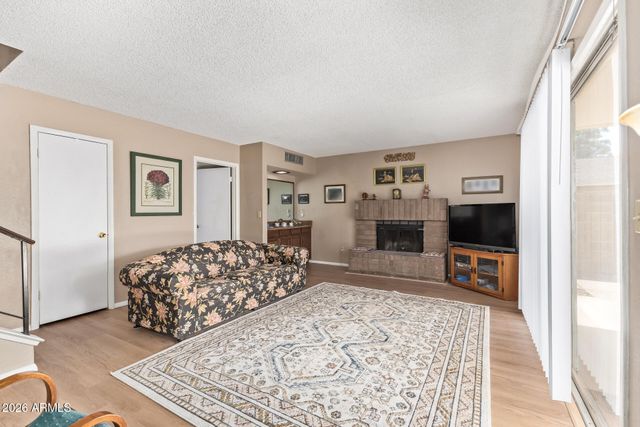 4615 W BOSTON Street, Chandler, AZ 85226