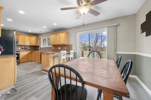 10206 S State Road, Goodrich, MI 48438