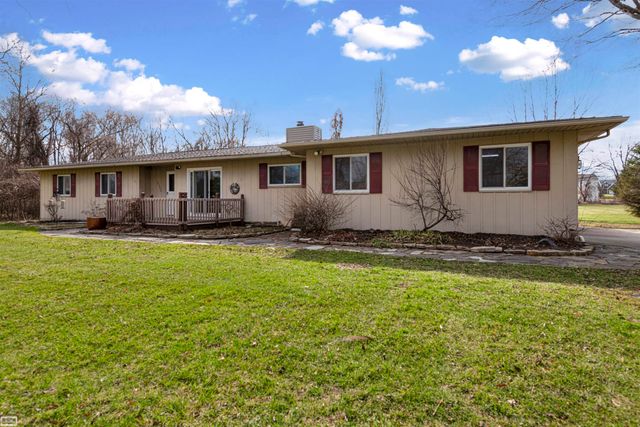 10206 S State Road, Goodrich, MI 48438