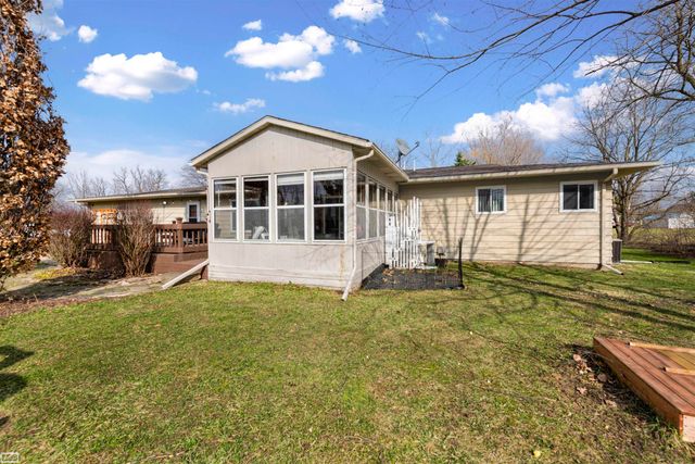 10206 S State Road, Goodrich, MI 48438