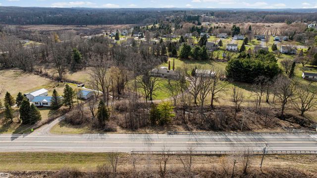 10206 S State Road, Goodrich, MI 48438