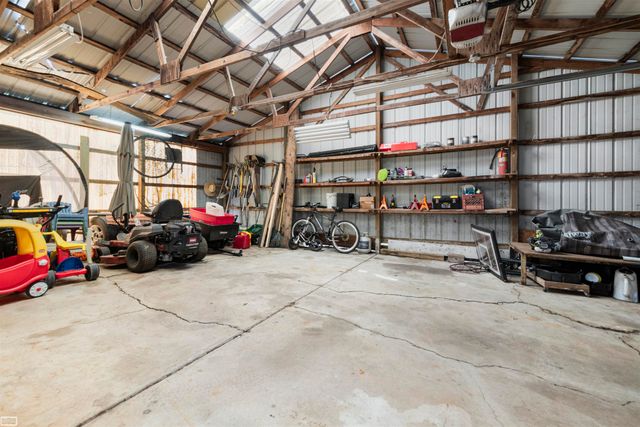 10206 S State Road, Goodrich, MI 48438