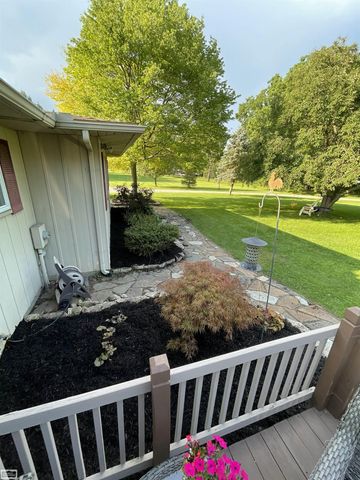 10206 S State Road, Goodrich, MI 48438