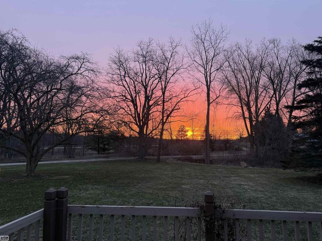 10206 S State Road, Goodrich, MI 48438