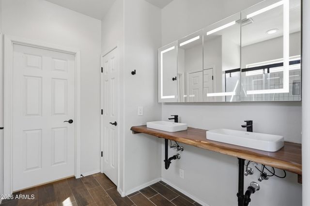 17881 W SILVER FOX Way, Goodyear, AZ 85338