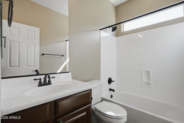 17881 W SILVER FOX Way, Goodyear, AZ 85338