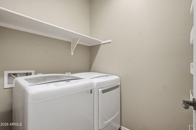 17881 W SILVER FOX Way, Goodyear, AZ 85338