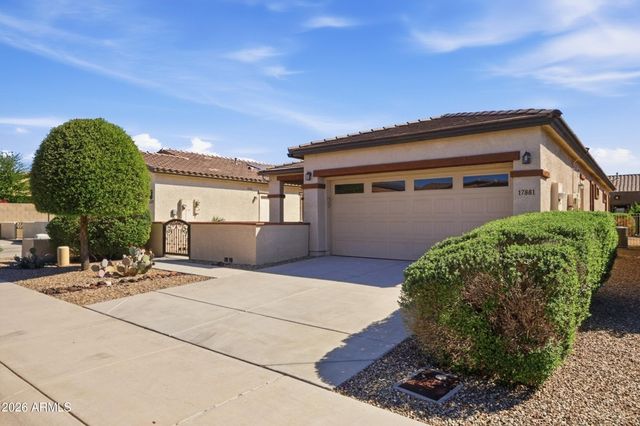 17881 W SILVER FOX Way, Goodyear, AZ 85338