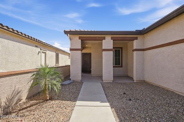 17881 W SILVER FOX Way, Goodyear, AZ 85338