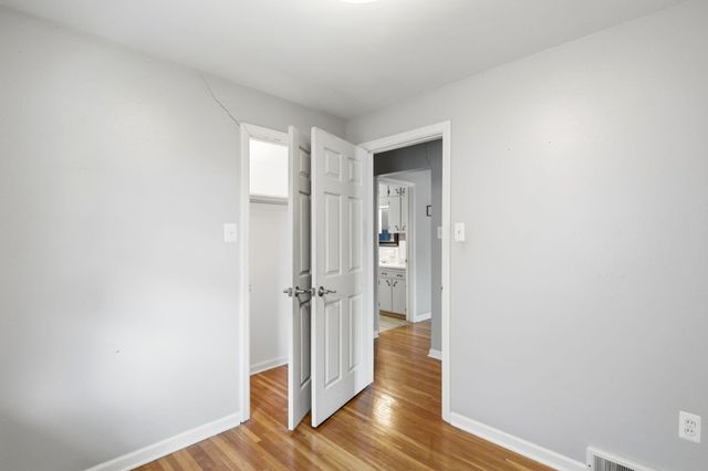 1009 AGAIN ST, Columbia, MO 65203