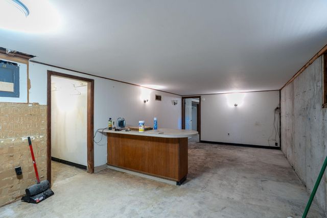 1009 AGAIN ST, Columbia, MO 65203