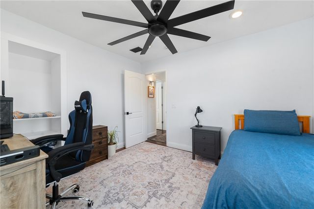 919 Landsdowne Drive, Sebastian, FL 32958