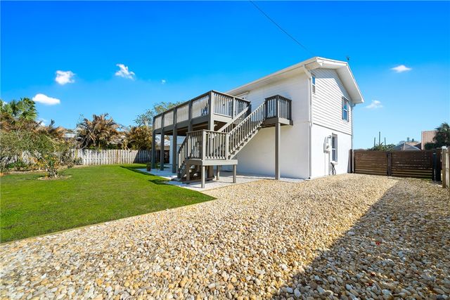 919 Landsdowne Drive, Sebastian, FL 32958