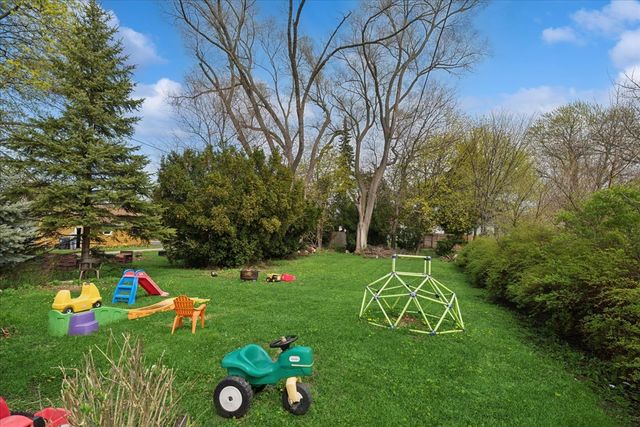 2107 Eshcol Avenue, Zion, IL 60099