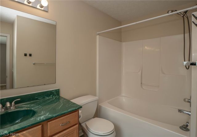 5328 Fawn Circle, Kent, OH 44240