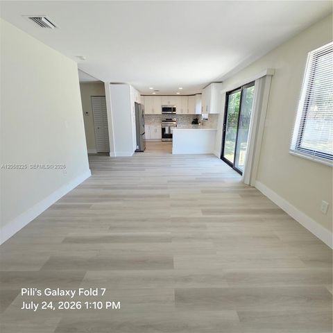 601 NE 1st St, Pompano Beach, FL 33060