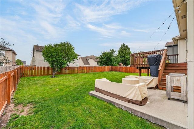 19712 E 6th Street North Street, Independence, MO 64056