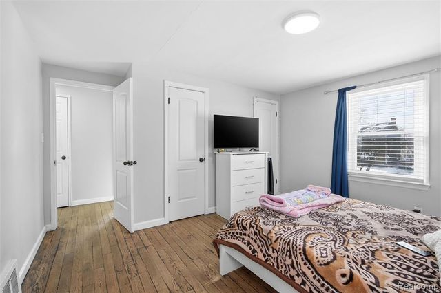 3103 Ewald Circle, Detroit, MI 48238