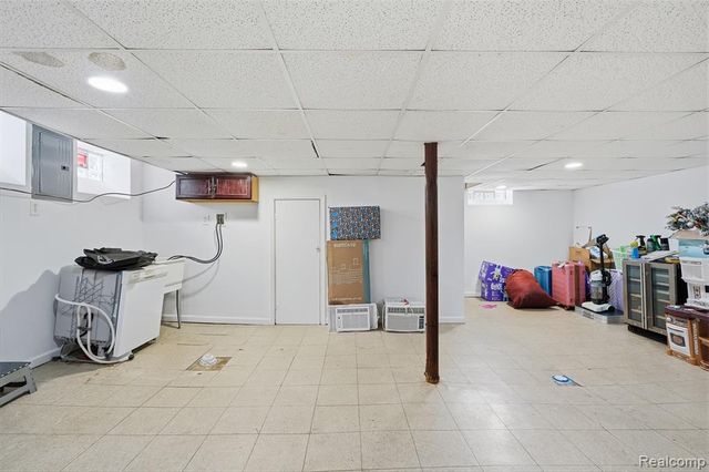 3103 Ewald Circle, Detroit, MI 48238