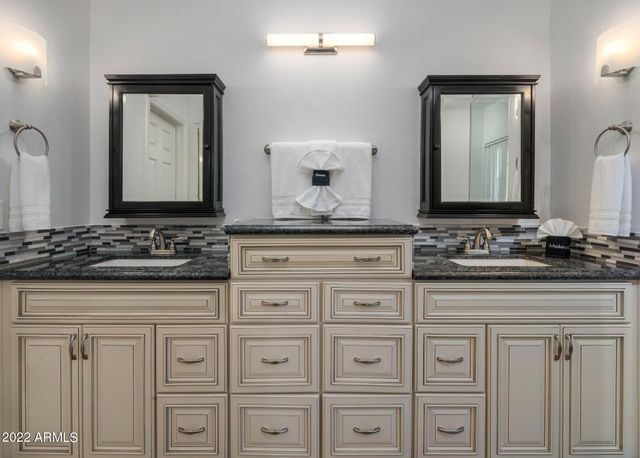 5408 E KELTON Lane, Scottsdale, AZ 85254