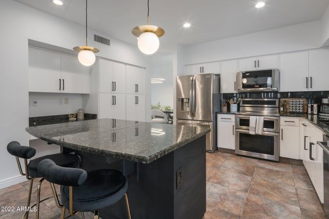 5408 E KELTON Lane, Scottsdale, AZ 85254