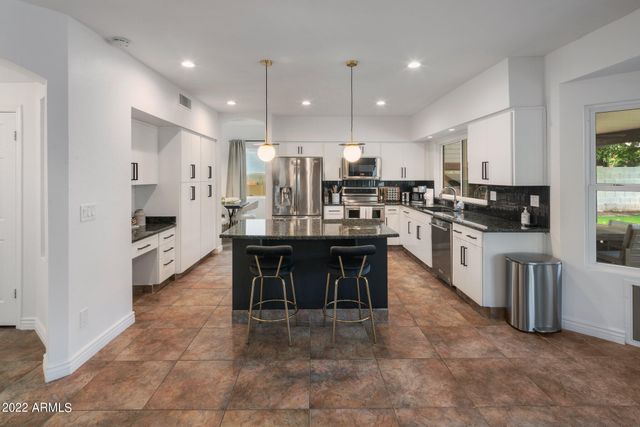 5408 E KELTON Lane, Scottsdale, AZ 85254